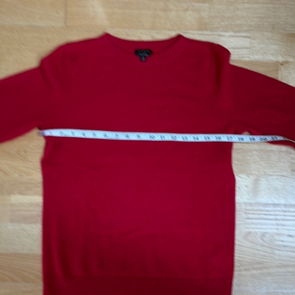 Talbots Audrey Red Cashmere Crewneck Sweater Medium - Picture 4 of 8